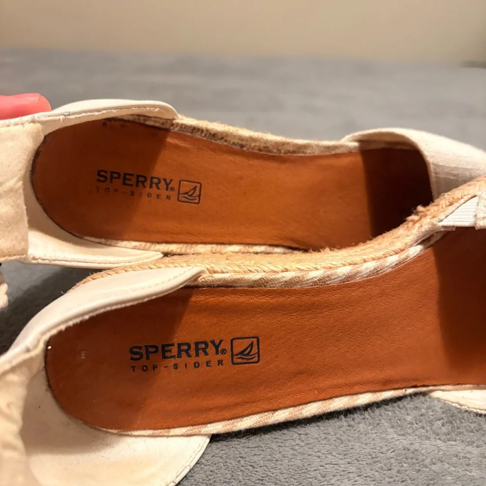 Sperry TopSider Size 10 | Tan and White‎